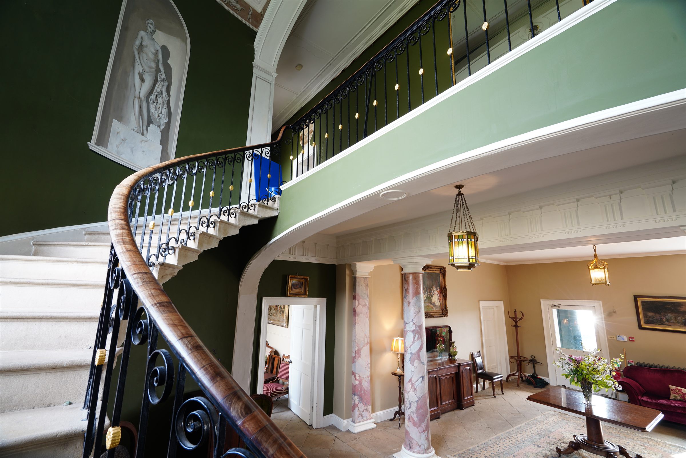 05__rockfield-main-house-staircase-detail