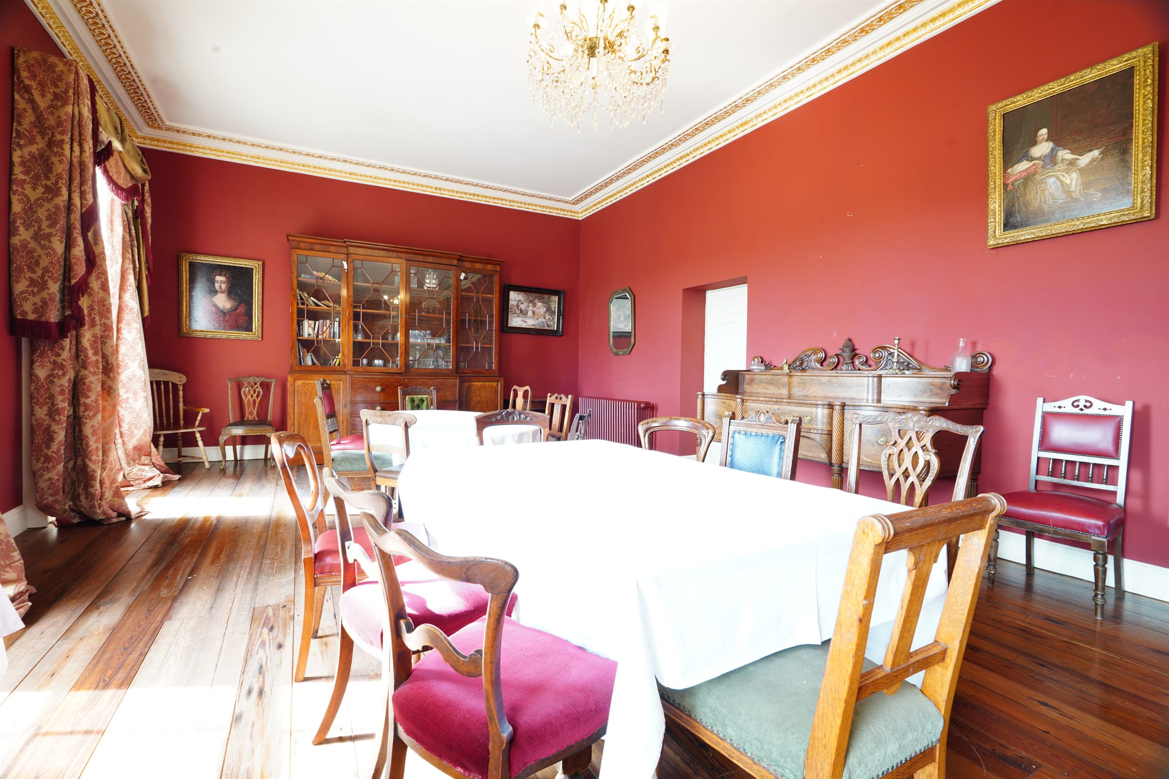 11__rockfield-main-house-living-room-first-floor